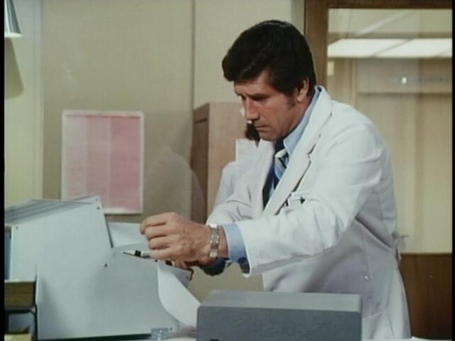 dr brackett ekg machine