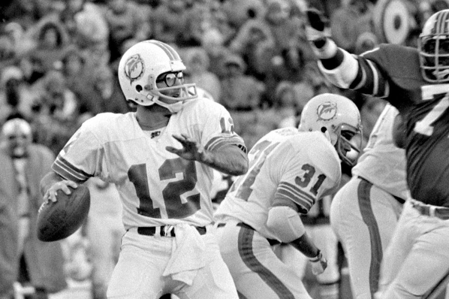 Proof that looks are deceiving: Be honest, when you picture Hall of Fame quarterbacks, you don't picture "nerd" glasses.