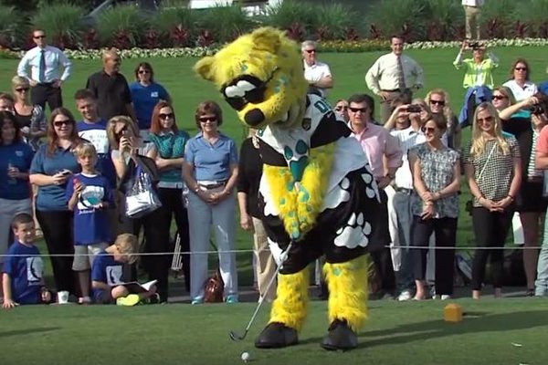 jacksonville jaguar mascot golfing